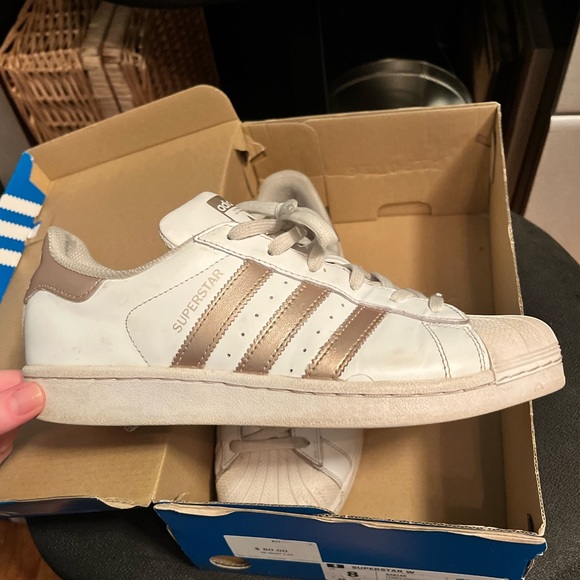 superstars rose gold